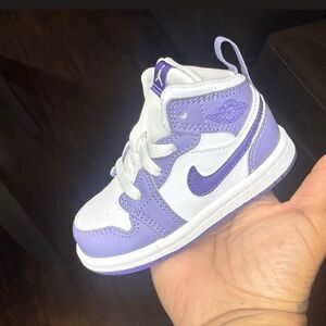 Jordan Kids High-Top Sneakers in White & Lavender